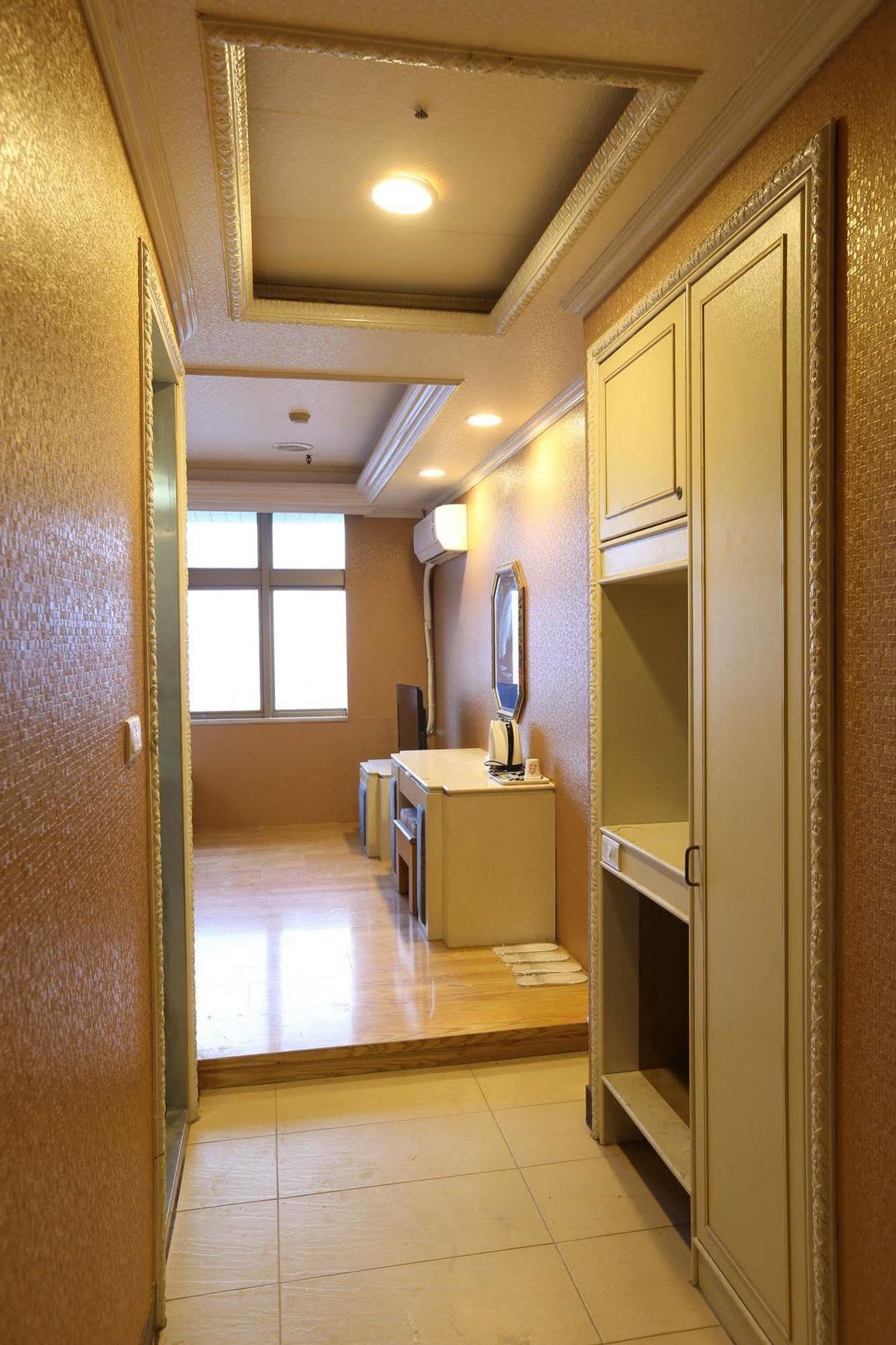 Banciaoking Hotel Taipei Bagian luar foto