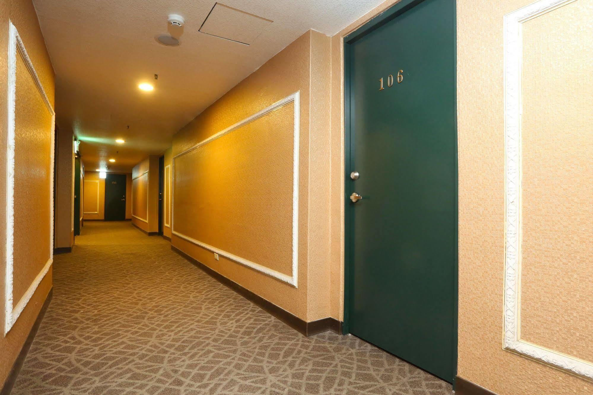 Banciaoking Hotel Taipei Bagian luar foto